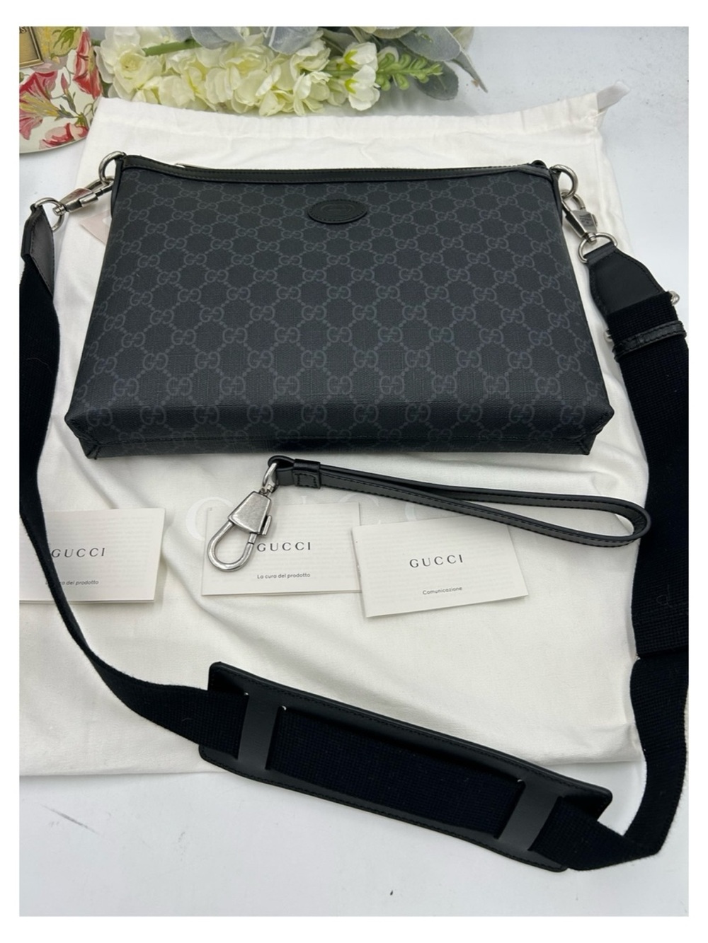Gucci Black GG Monogram Messenger Crossbody Bag detachable strap made in Italy - Picture 3 of 11
